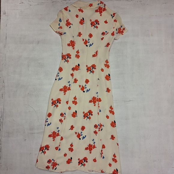 Reformation Shelia Floral Dress in Cream - Picture 3 of 5